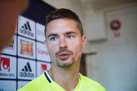Mikael Lustig i mixed zone
