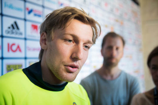 Emil Forsberg i mixed zone