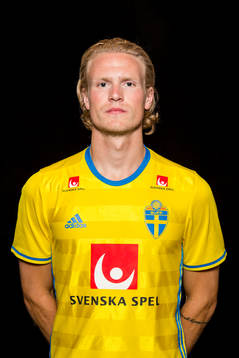 Oscar Hiljemark, spelare i Sveriges fotbollslandslag