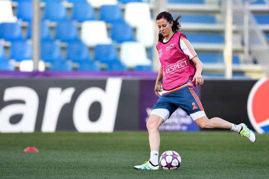 Lyons Lotta Schelin
