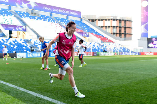 Lyons Lotta Schelin