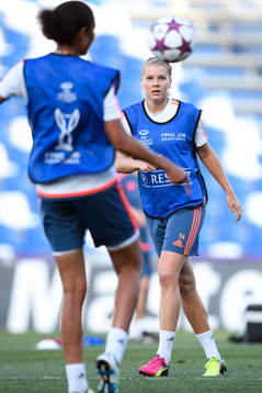 Lyons Ada Hegerberg