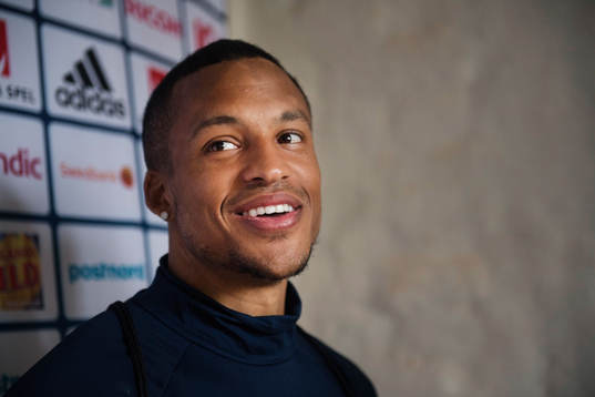Martin Olsson  i mixed zone