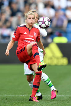 Lyons Ada Hegerberg