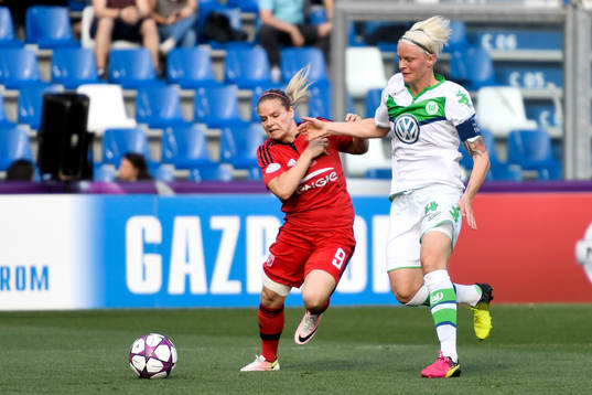Lyons Eugénie Le Sommer och Wolfsburgs Nilla Fischer