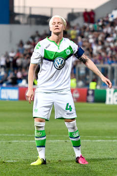 Wolfsburgs Nilla Fischer deppar