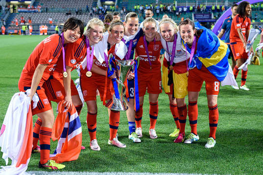 Lyons Saki Kumagai, Ada Hegerberg, Camille Abily, målvakt