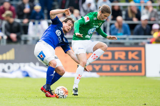 Sundsvalls Eric Larsson mot Jönköpings Pawel Cibicki