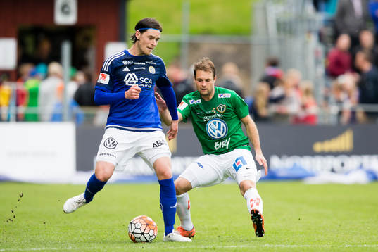 Sundsvalls Robin Tranberg mot Jönköpings Tom Siwe