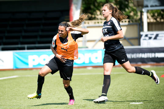 Rosengårds Lieke Martens trampade Marta Viera Da Silva på