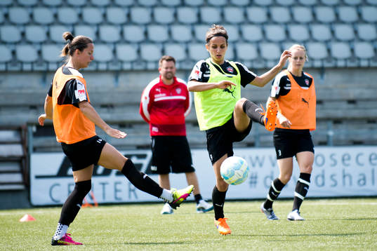 Rosengårds Lina Nilsson och Nataša Andonova