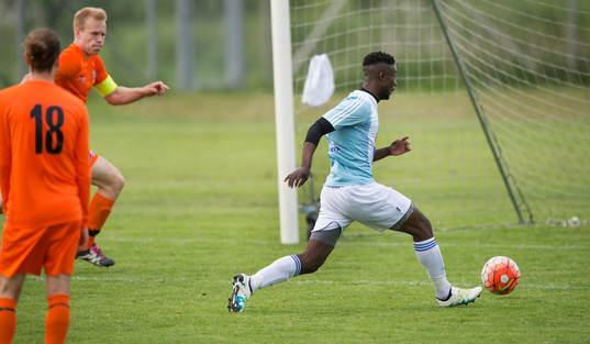 IFK Hässleholms Kojo Annor gör 2-3 i matchen i division 2