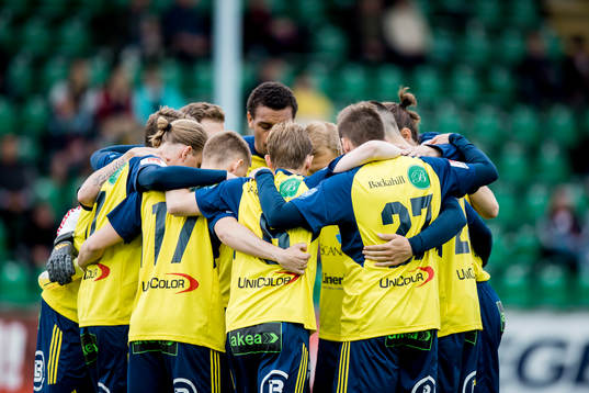 Ängelholms spelare laddar