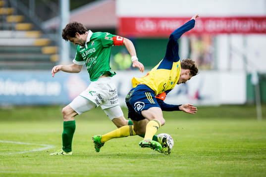 Ängelholms Marcus Bergholtz och Ljungskiles Aleksandar