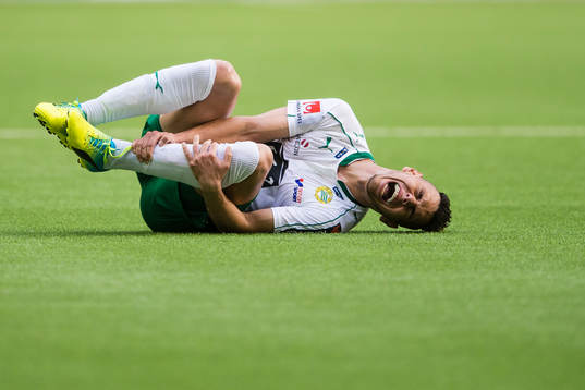 Hammarbys Alexssander Medeiros de Azeredo tar sig för