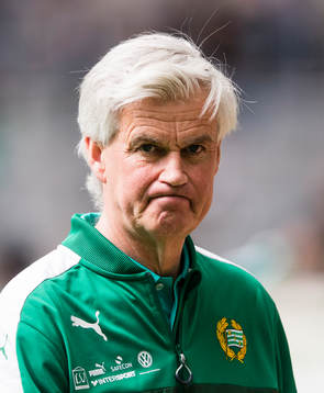 Hammarbys tränare Nanne Bergstrand innan fotbollsmatchen i