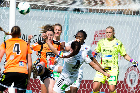 Kristianstads Sif Atladottir rensar framföd Piteås