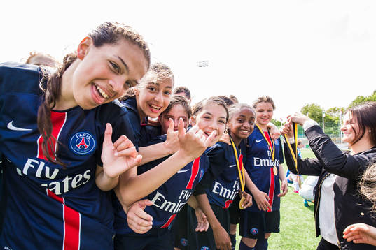 Paris Saint-Germain spelare jublar