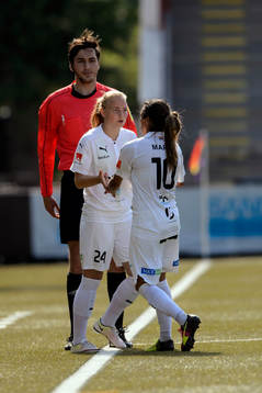 Rosengårds Ebba Wieder byter av Marta Viera Da Silva
