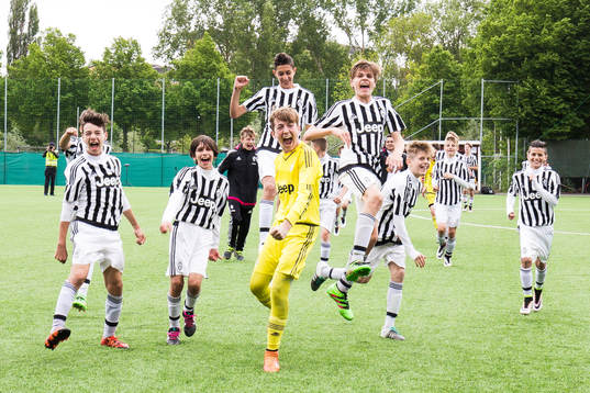 Juventus spelare jublar
