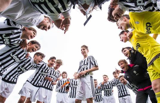 Bläddra bland fler bilder av Fotboll, Lennart Johansson Academy Trophy, Juventus - Atletico Madrid