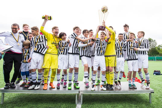 Juventus spelare jublar