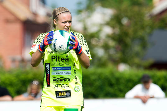 Piteås målvakt Hilda Carlén