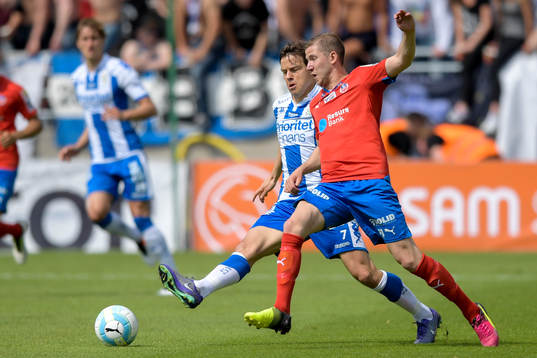 Helsingborgs Darijan Bojanić och IFK Göteborgs Mads Albeck