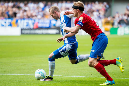 IFK Göteborgs Gustav Engvall och Helsingborgs Peter Larsson