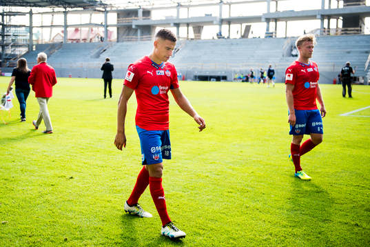 Helsingborgs Jordan Larsson och Andreas Landgren deppar
