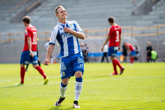 IFK Göteborgs Gustav Engvall jublar