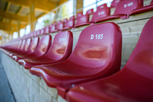 En tom stol på LF Arena