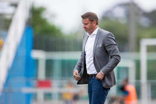 Falkenbergs tränare Hans Eklund deppar
