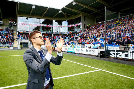 Norrköpings Arnor Traustason avtackas