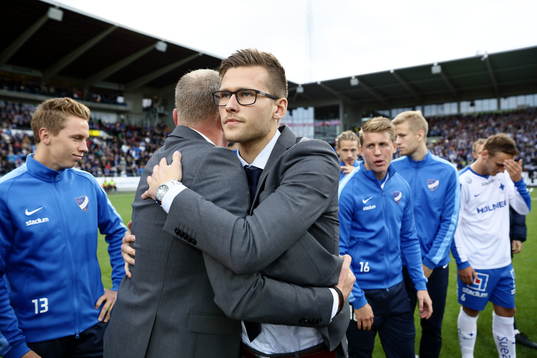 Norrköpings Arnor Ingvi Traustason och tränare Jan