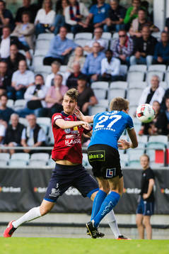 Örgrytes Johan Hammar och Halmstads Marcus Johansson