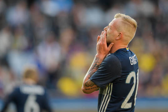 Sveriges John Guidetti  deppar