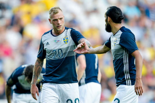 Sveriges John Guidetti och Erkan Zengin