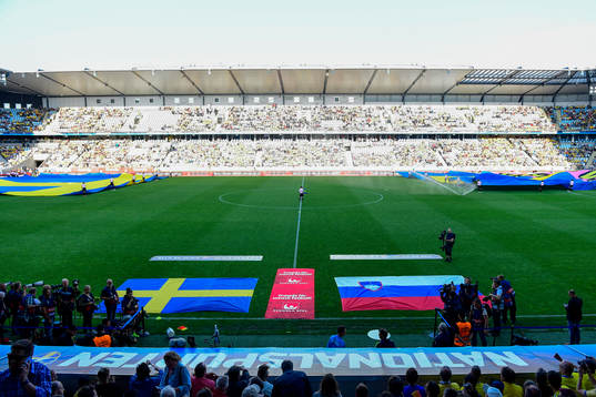 Swedbank Station före fotbollslandskampen mellan Sverige