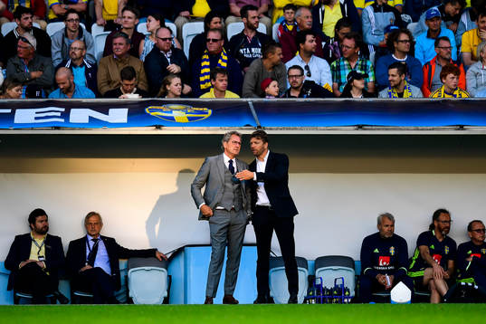 Sveriges förbundskapten Erik Hamrén och players manager