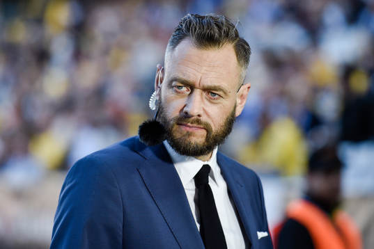 s Olof Lundh före fotbollslandskampen mellan Sverige och