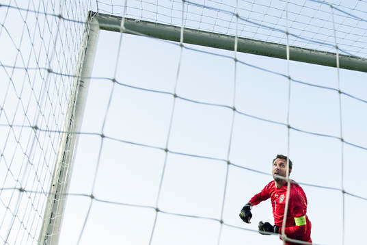 Sveriges målvakt Andreas Isaksson
