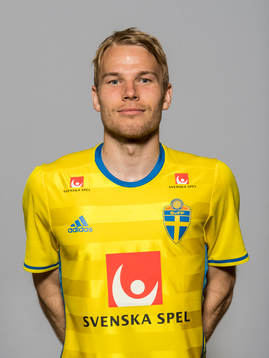Oscar Lewicki, spelare i Sveriges fotbollslandslag