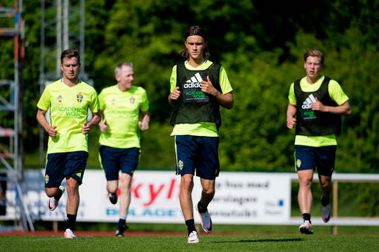 under en träning med det svenska U21-landslaget i fotboll
