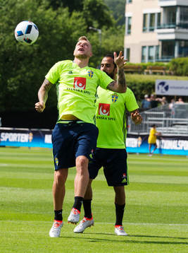 John Guidetti och Erkan Zengin