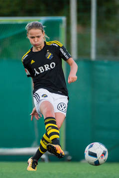 s Evelina Finndell
