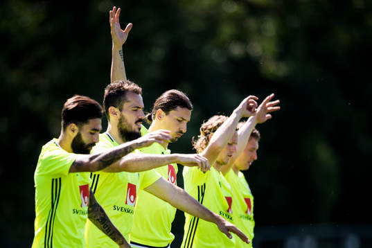 Jimmy Durmaz, Emir Kujovic, Zlatan Ibrahimovic, Oscar