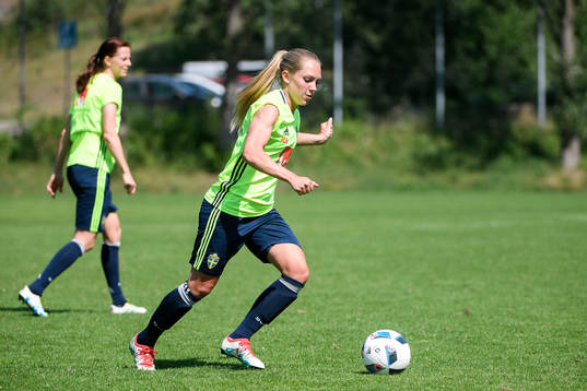 Lotta Schelin och Elin Rubensson