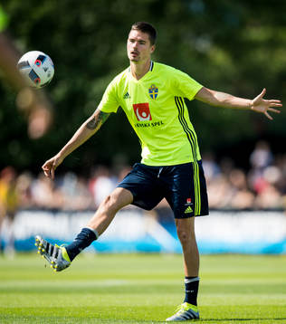 Mikael Lustig