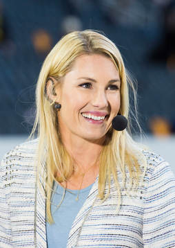 s expert Hanna Marklund i TV4:s studio